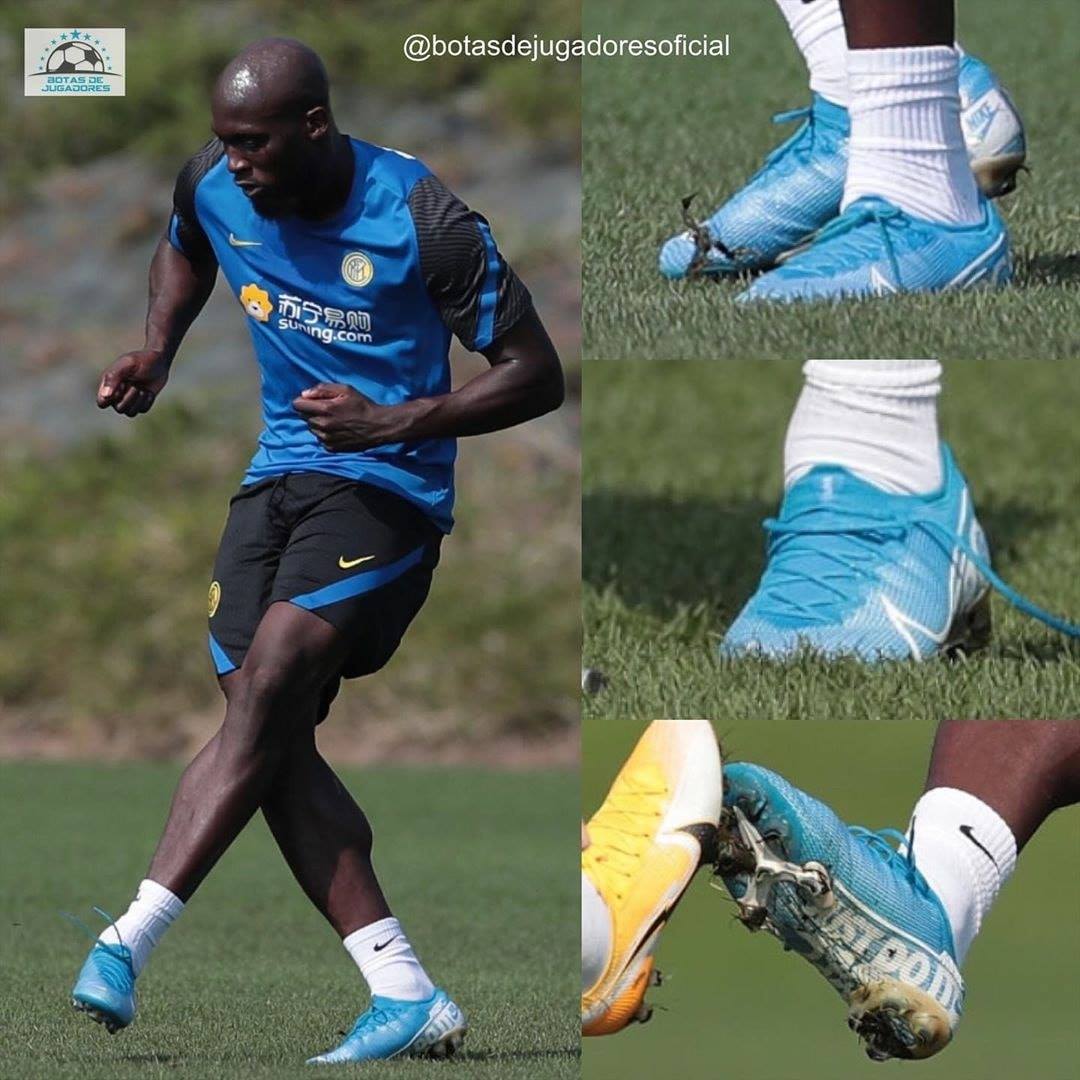 Puma lukaku best sale